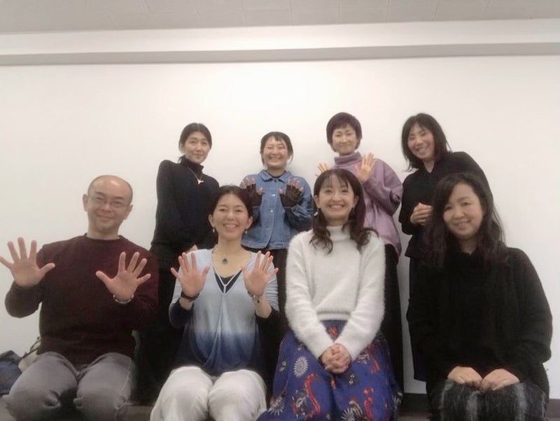 VOICE【アロアサウンドヨガ】感じることのできない背中を感じ、囚われから解放された！/喜多見狛江　ヨガ　薬膳　アロマ　サラフロウ