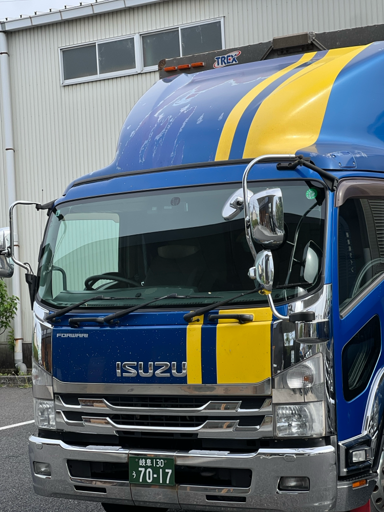 大容量7.2mウイング車🚚