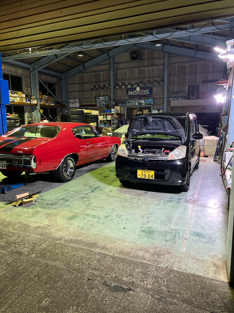 アメ車の隣りにステラ✨😆