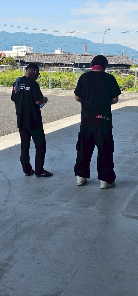 全然気合いはいってそうじゃない🤣