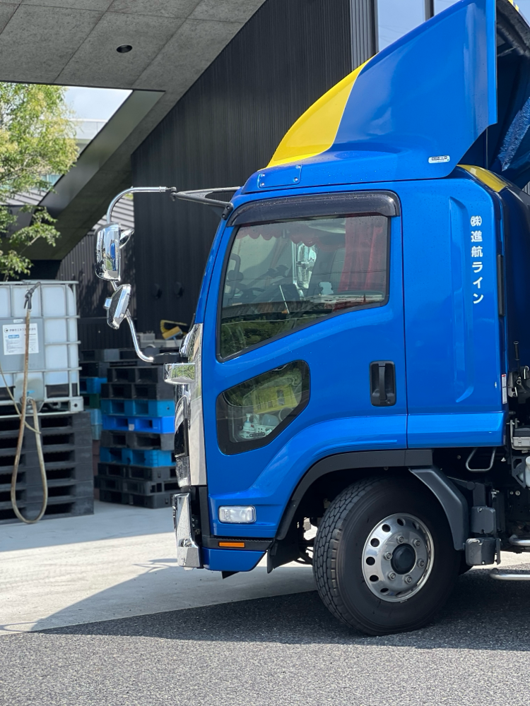 頭脳派Yさんも帰ってきました🚚
