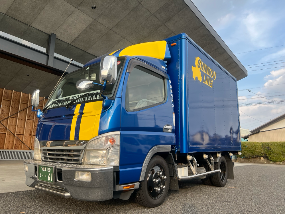 とにかく目立ちます👍🚚