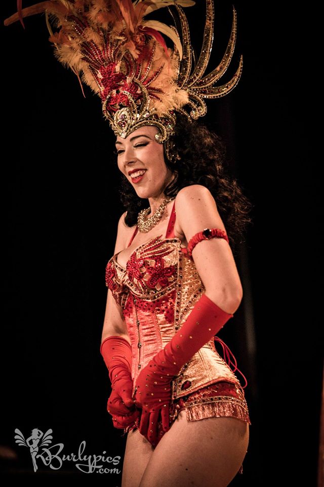 Costume de scène FIRE JUNGLE GODDESS - Ruby Colibri