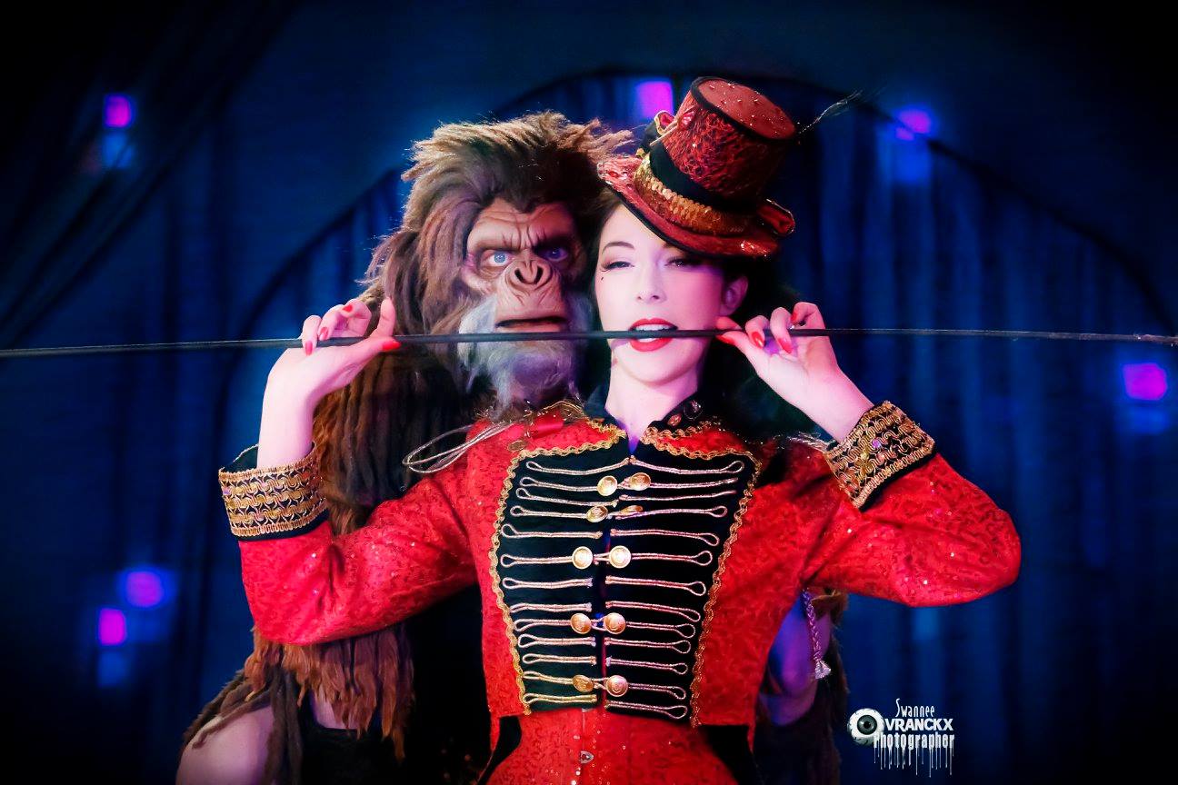 Costume CIRCUS - Ruby Colibri (sauf chapeau)