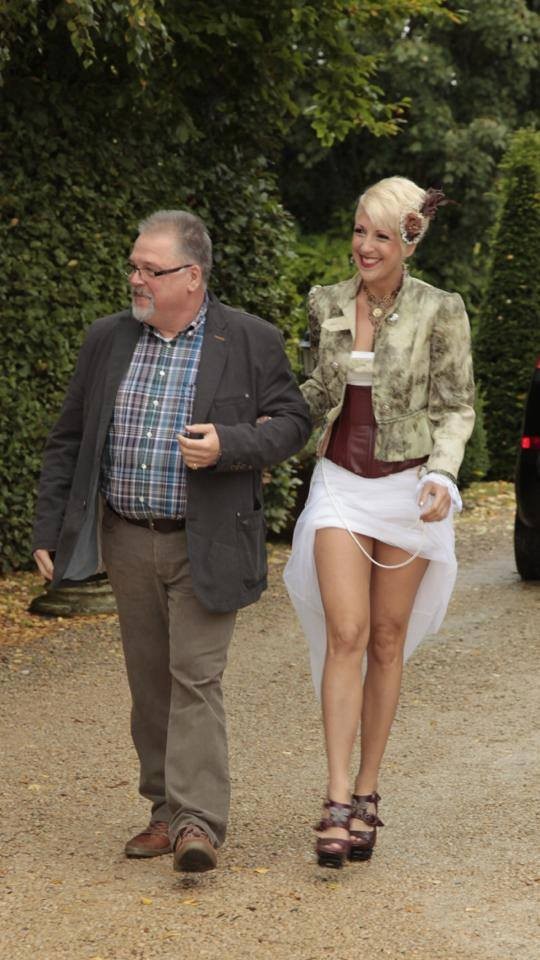 Veste et collier Steampunk pour un mariage décalé
