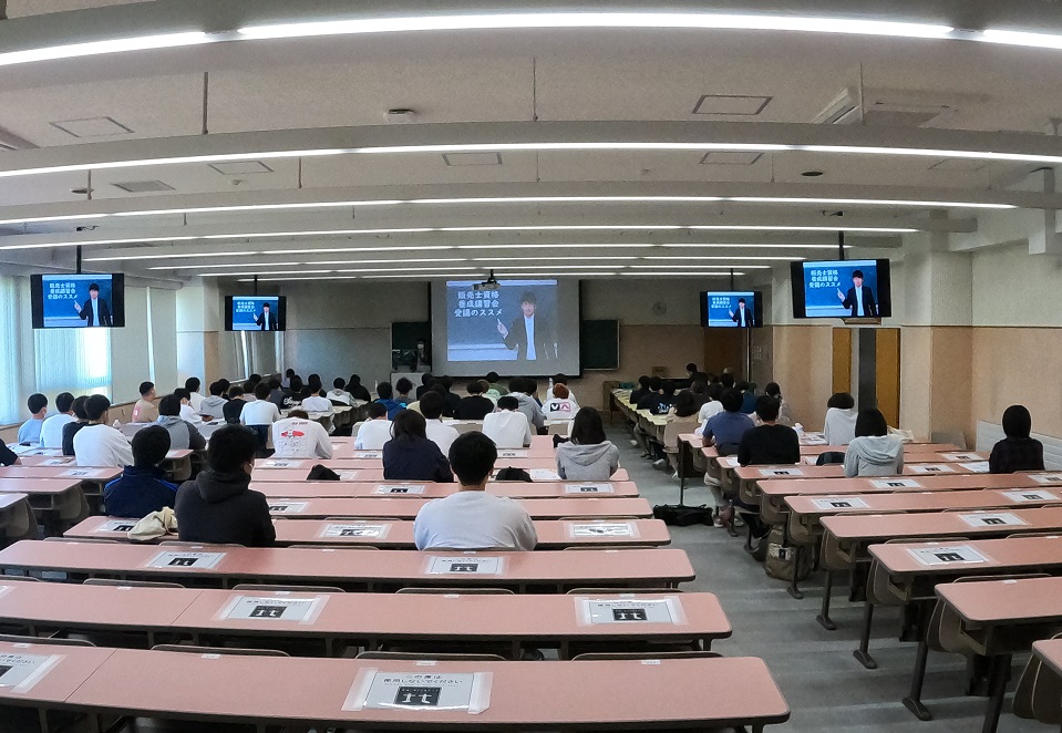 札幌国際大学にて1～3級販売士養成講習会・オリエンテーションを実施