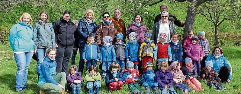 Jahr des Apfels 2017 - Kindergartengruppe aus dem Ortsteil Launsbach