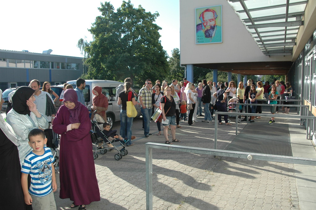 9:28Uhr das Warten hat gleich ein Ende