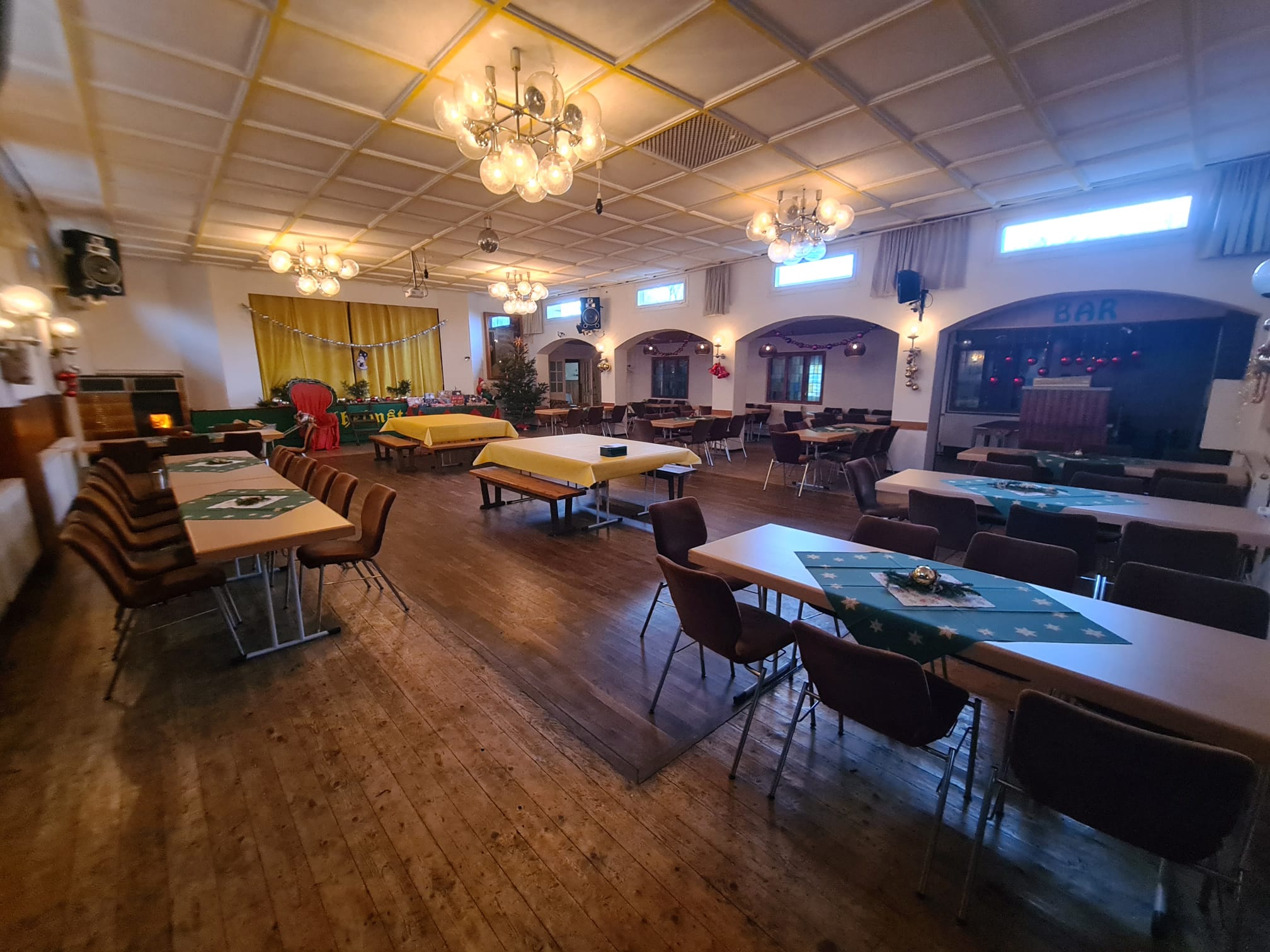 ...der Saal ist vorbereitet ...