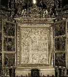 El retablo realizado en plata.