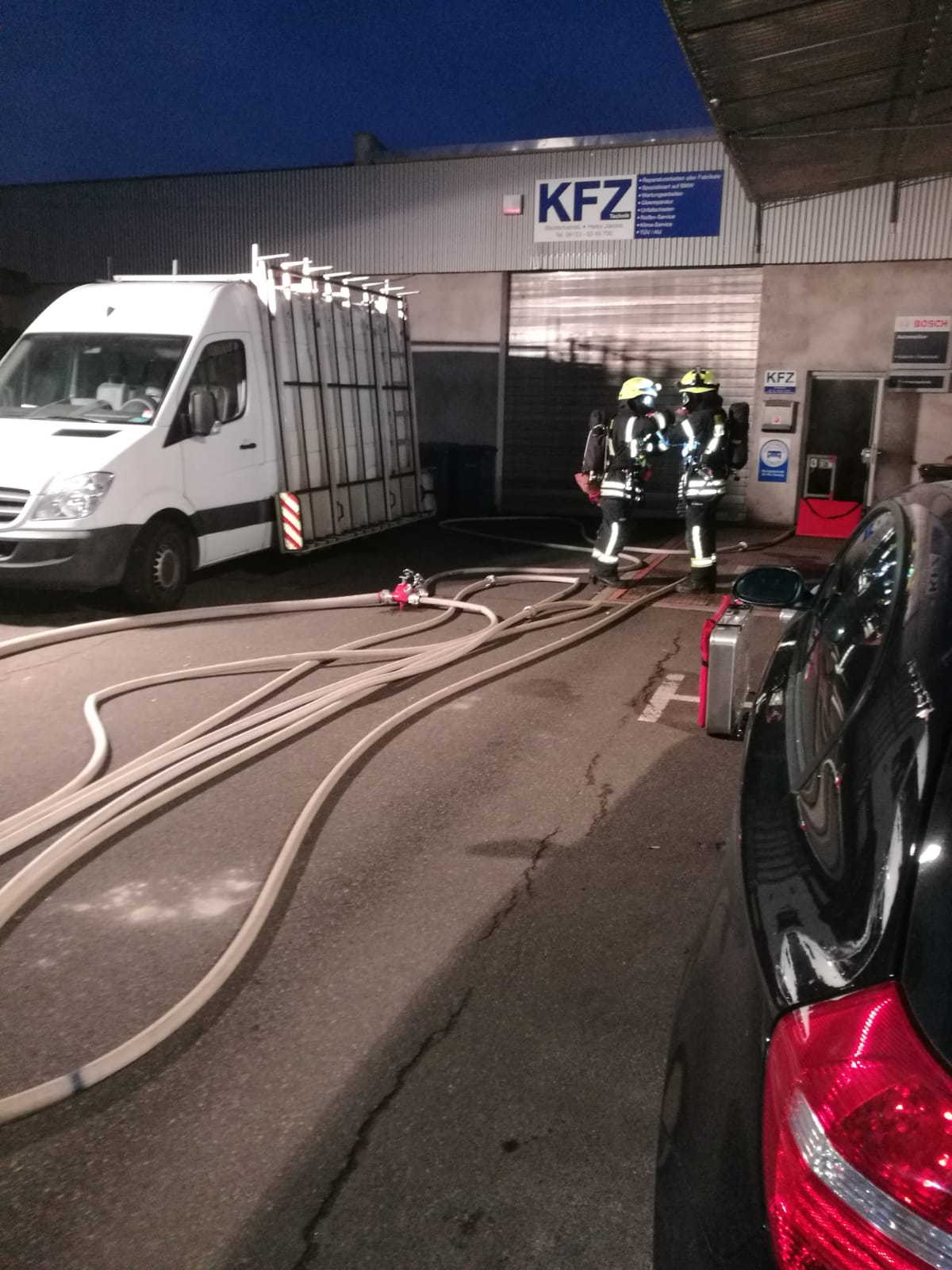 Übung in der Autowerkstatt Jakobs