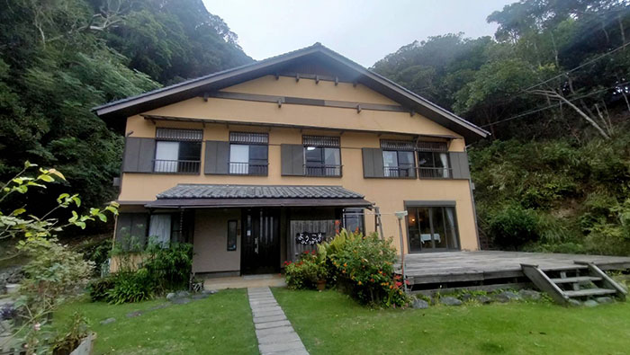 千葉県勝浦市串浜売りホテル４５００万円