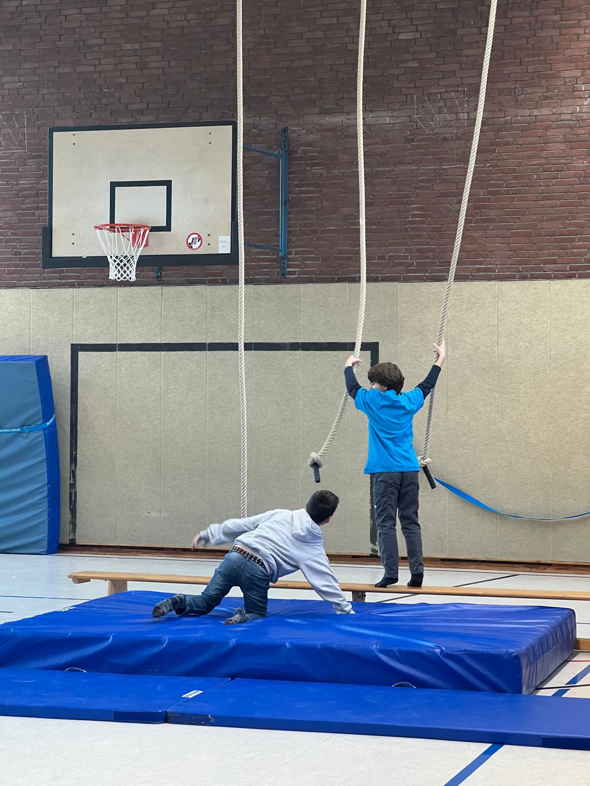 S wie Spiele, Sport und Spaß