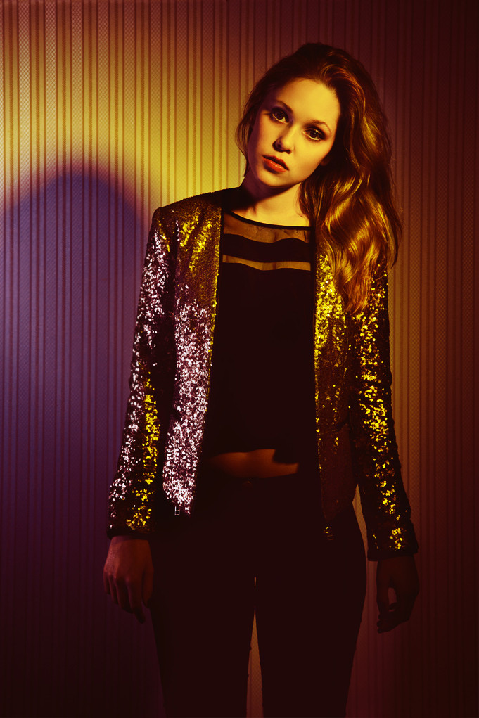 carolin heuser, carolin heiming, fotoshooting, photoshooting, girl, fotoshooting, carolin heiming, rees, studio, studiofotografie, blitzlicht, flashlight, woman, lady, frau, fashion
