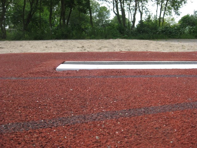 Weitsprunganlage Sportplatz