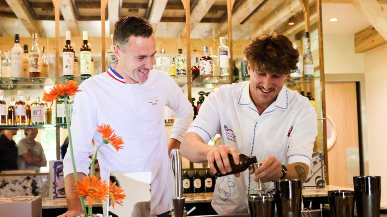 Atelier cocktail organisé dans le cadre d'un team building au Château Belle Époque dans les Landes.