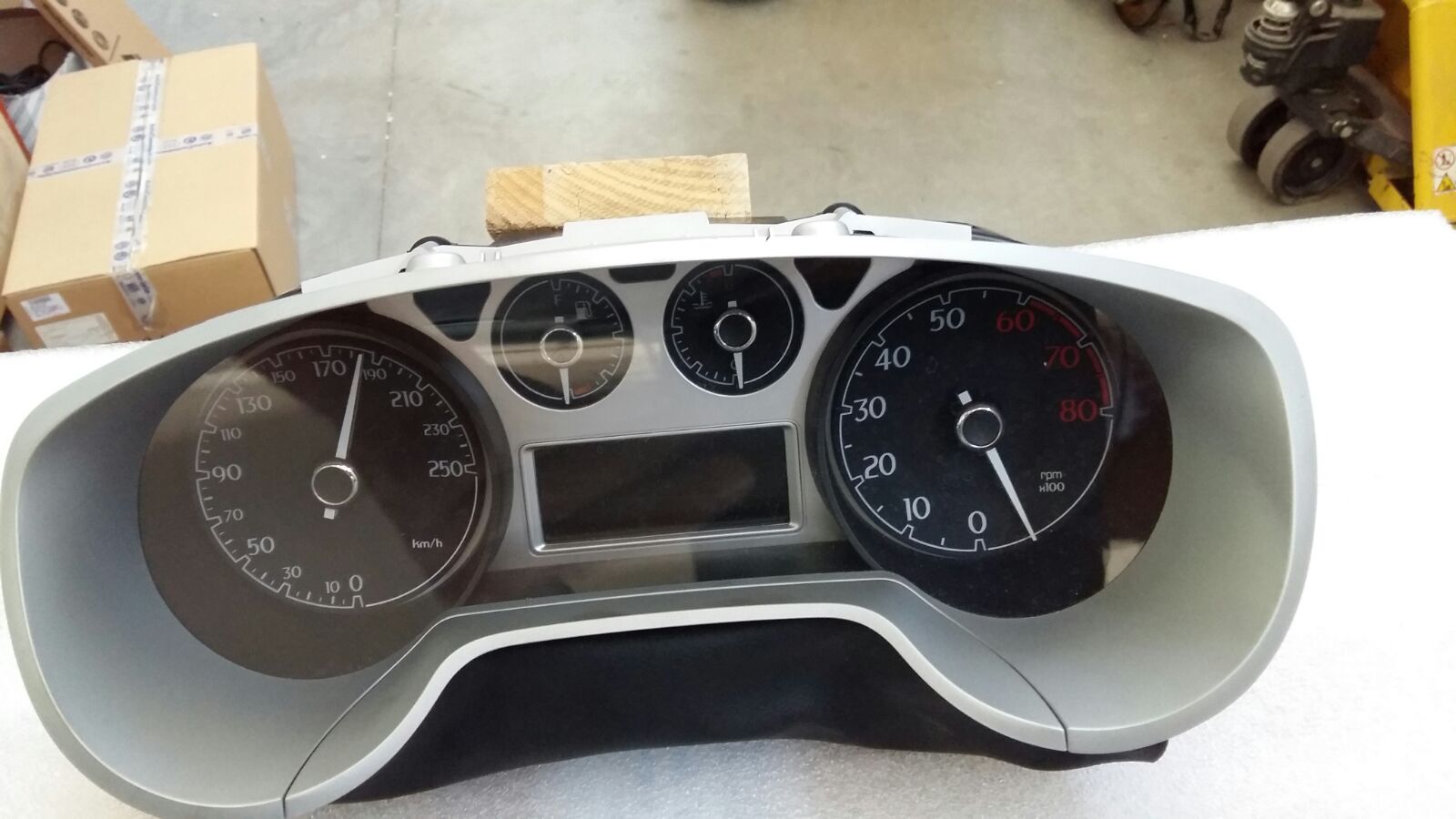 Quadro Strumenti Auto In Vendita Autoricambi Low Cost