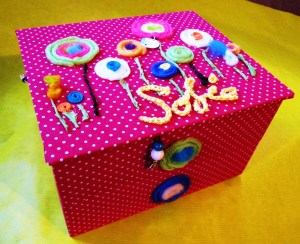 M Schmuckturm - Lolli Pop Kinderschmuckbox grau mit Name, auch in Gr. S - M - L - XL-XXL-XXXL handgemachte Box Geschenke