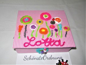 M Schmuckturm - Lolli Pop Kinderschmuckbox rosa kariert mit Name, handgemachte Box Geschenke