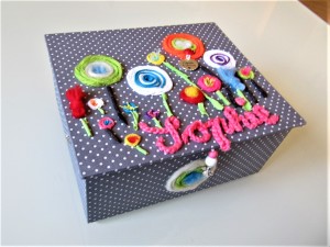 L - Lolli Pop Kinderschmuckbox grau mit Name, auch in Gr. S - M - L - XL-XXL-XXXL handgemachte Box Geschenke