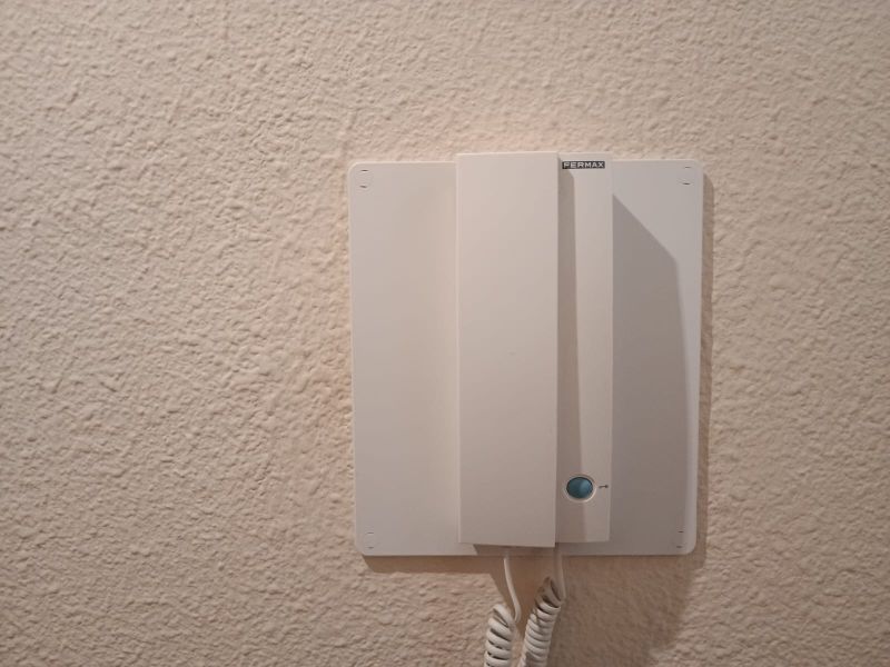 Telefonillo de audio analógico Fermax