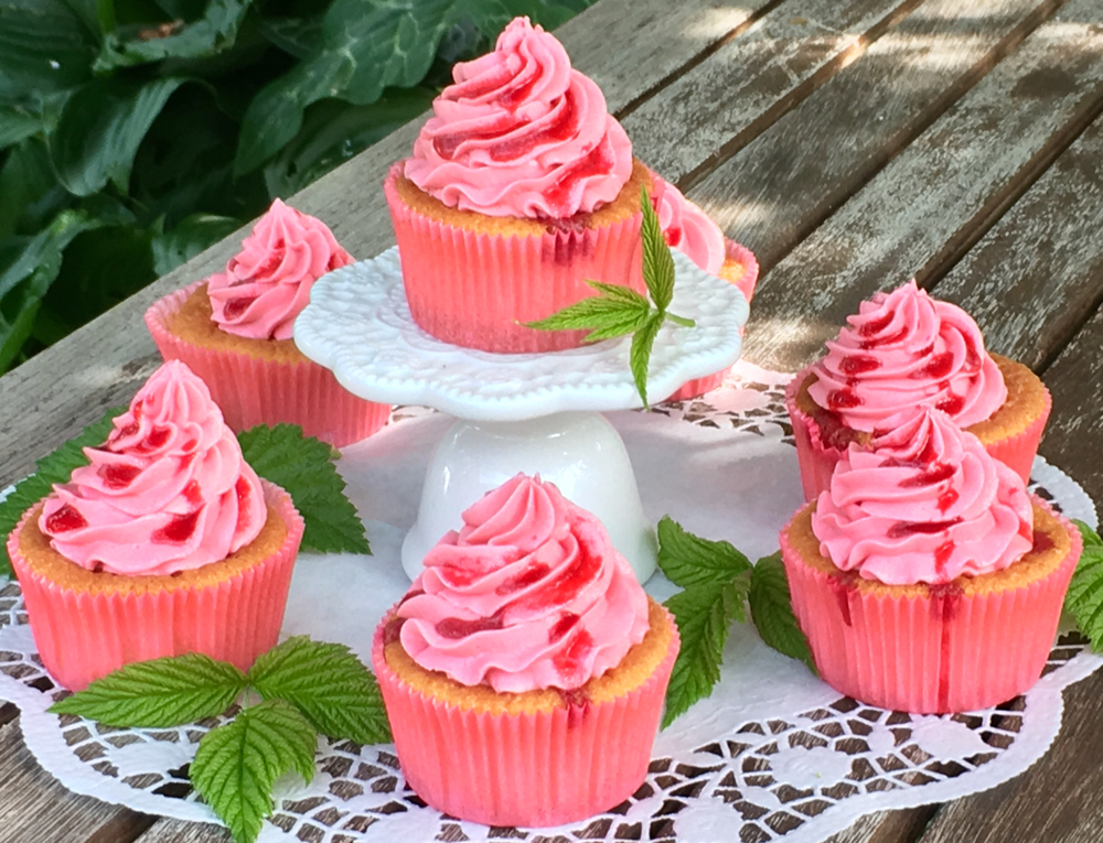 Lemon-Raspberry-Cupcakes