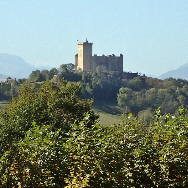 CHÂTEAU DE MAUVEZIN