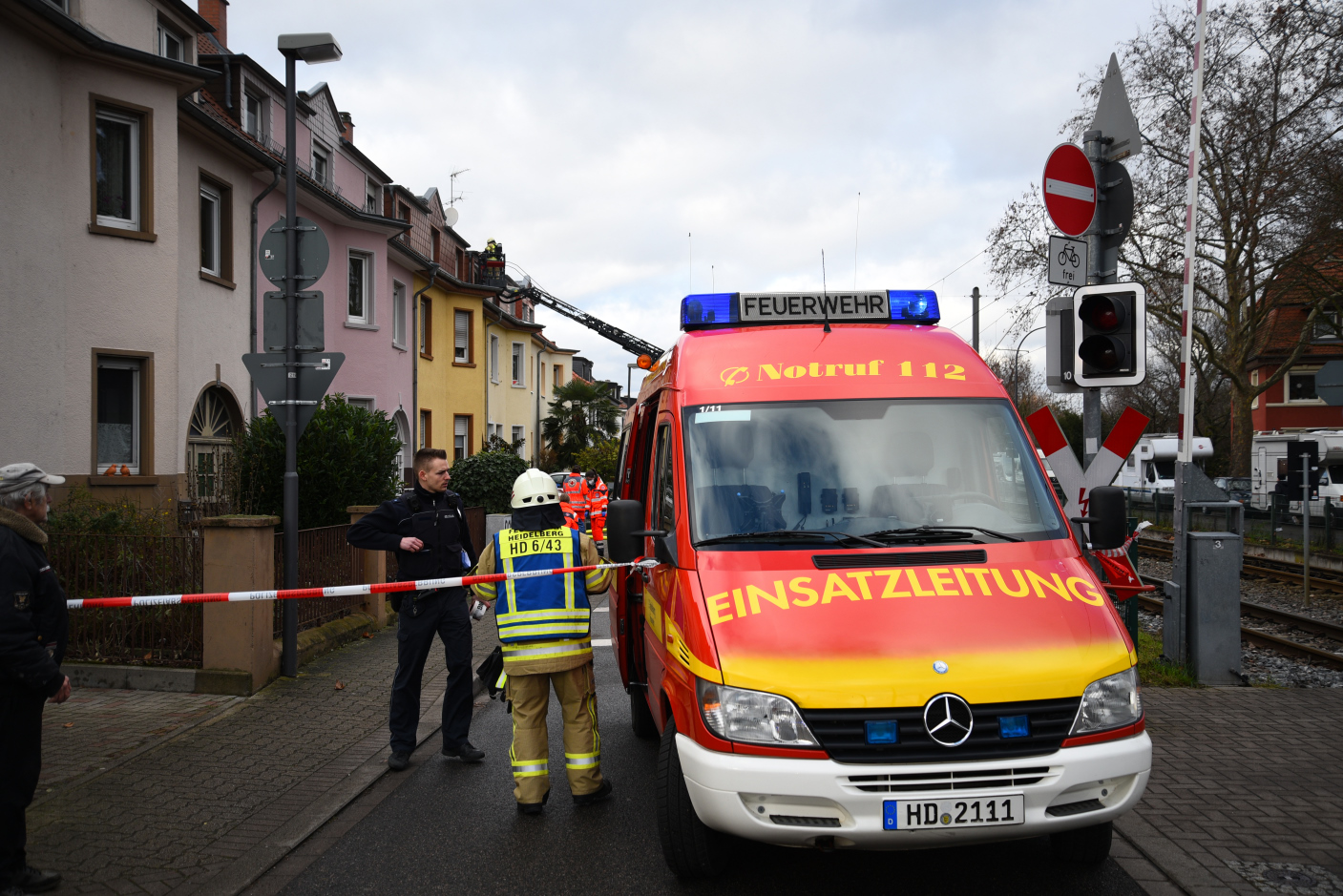 Heidelberg-Wieblingen: Wohnungsbrand - keine Verletzten - Straßensperrung