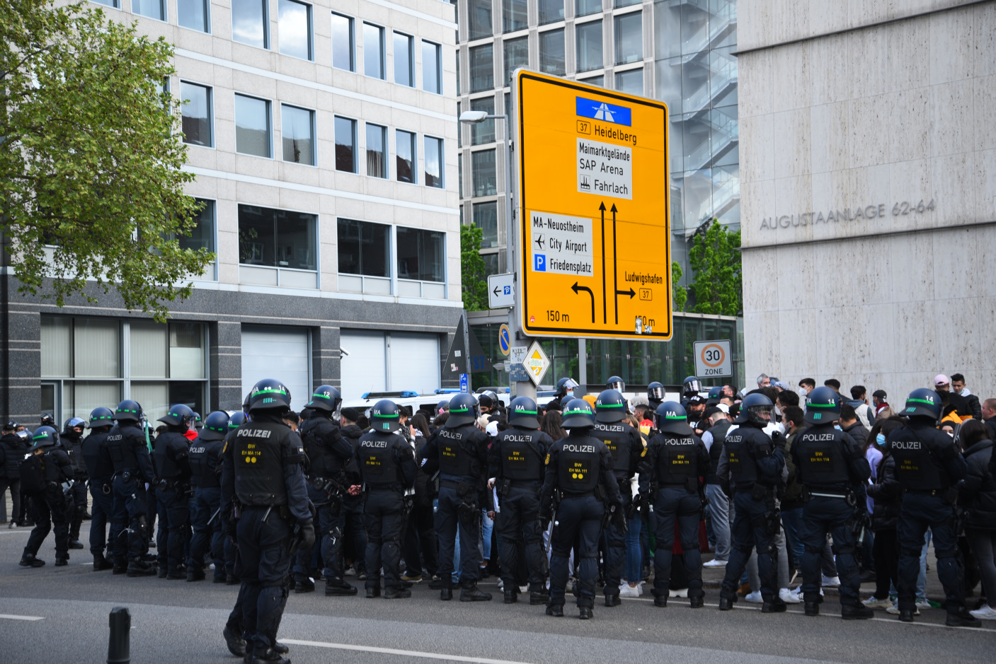 Kundgebung auf dem Friedensplatz am 15.05.2021 -Bilanz der Ermittlungsgruppe "Friedensplatz"