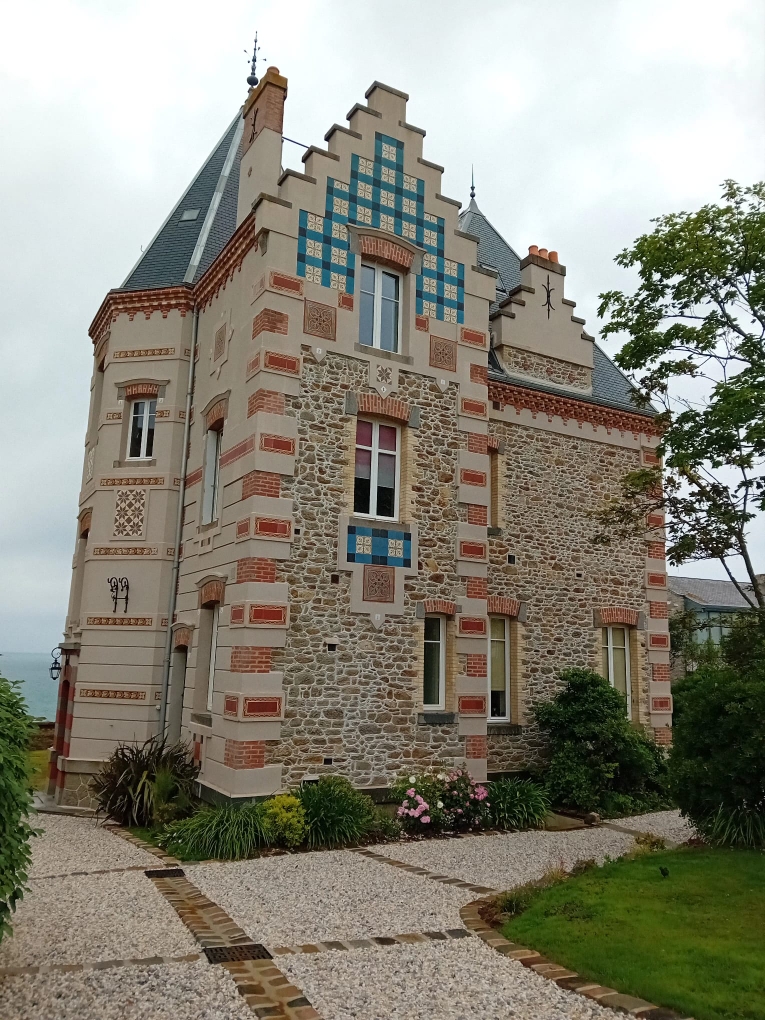une autre, 
