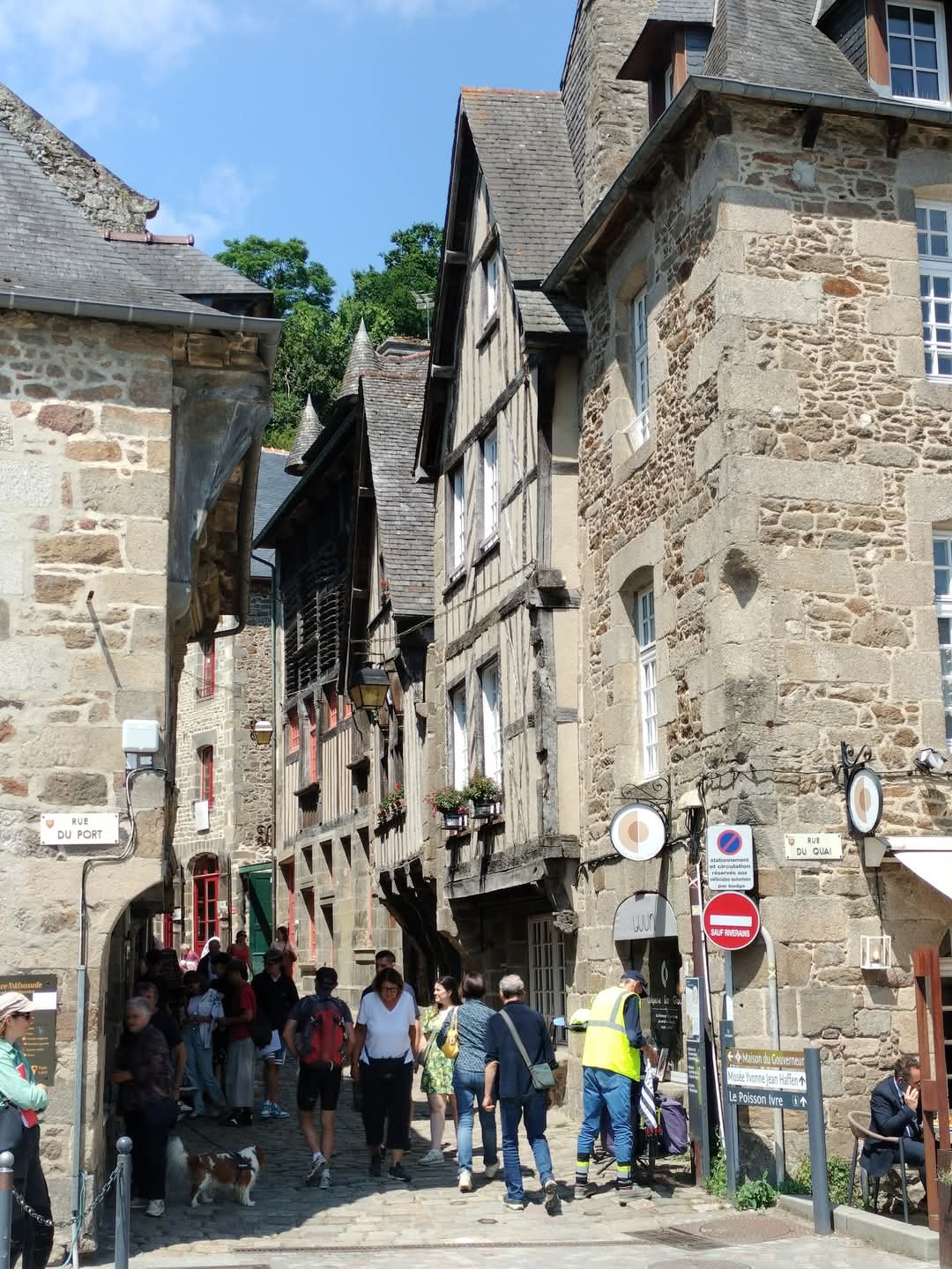Dinan