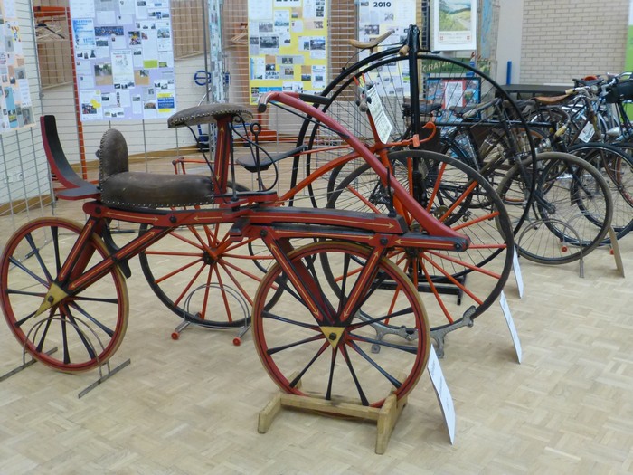 Exposition de vieux vélos 