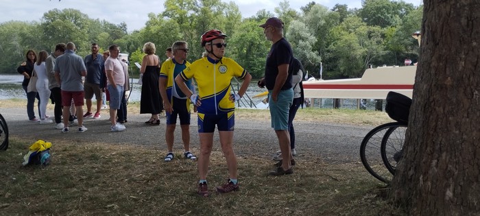 Il faut remonter sur les vélos !