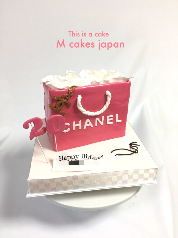 #ショップバック #誕生日ケーキ #CHANEL風 #ピンク #女子力 #ファッション #japanesecake #japan #fondantcake