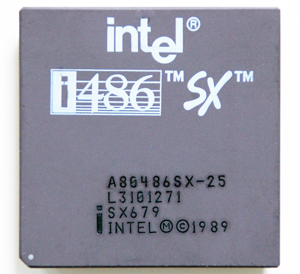 Intel 80486 CPU MUSEUM MUSEUM OF MICROPROCESSORS & DIE PHOTOGRAPHY