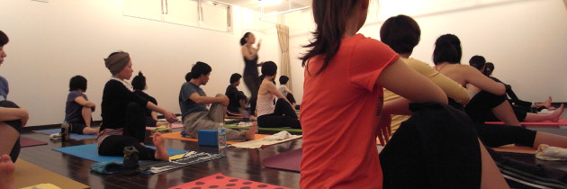 cozy|チャリティーヨガ2011(春)|A|春日井市|宮町店