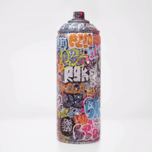 <alt="artiste peintre savoie chambéry art urbain contemporain custom spray can spraycan bombe graffiti graffmatt achat œuvre spray peinture décorée customisée design déco décoration popart moderne galerie hiphop graffmatt vandal art tag graff">