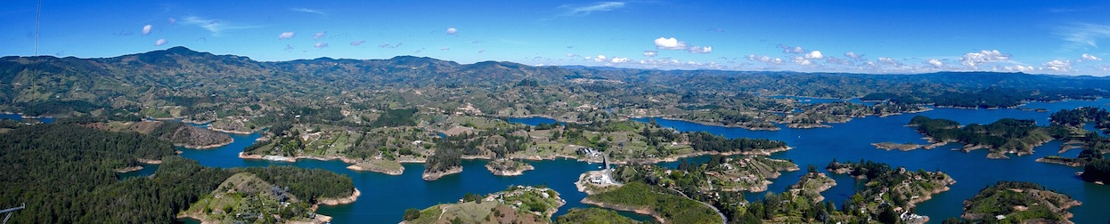 Aussicht vom Peñol auf den Stausee