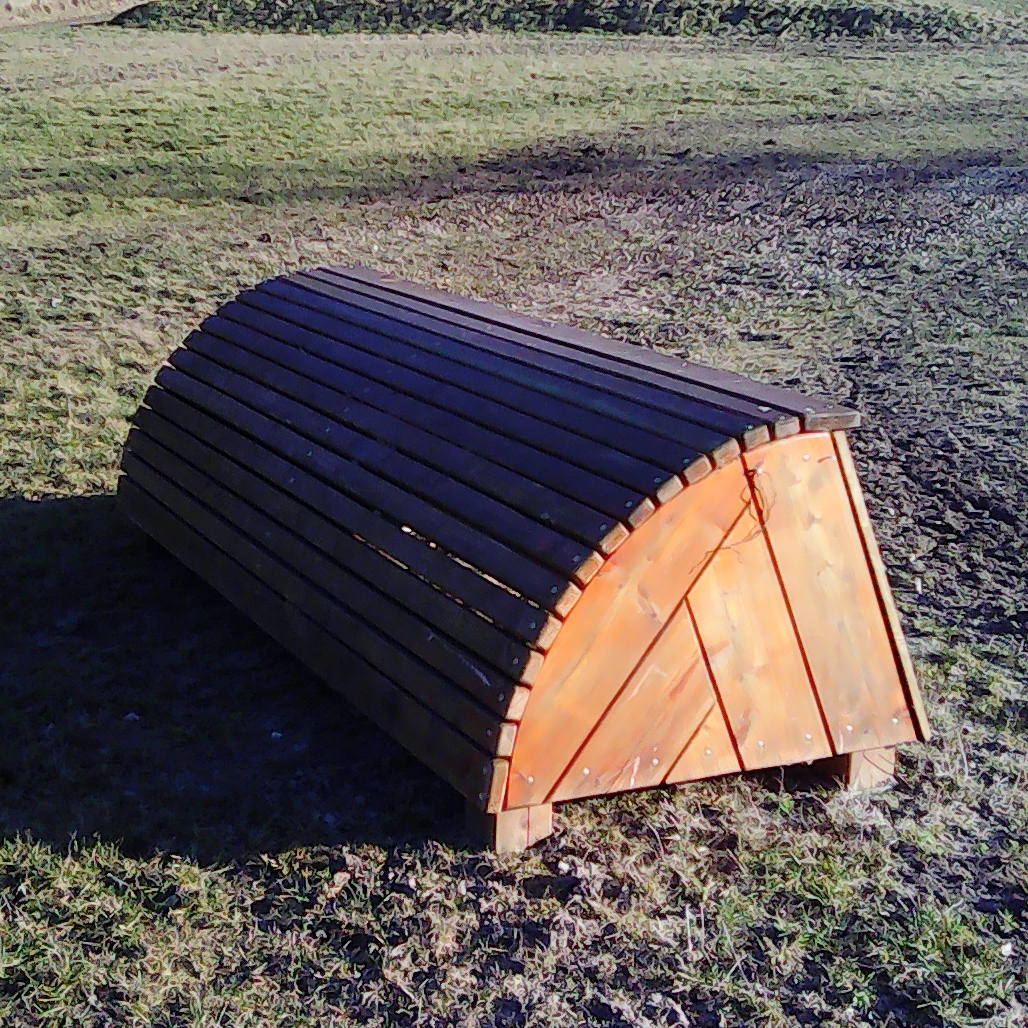 Halbrund mit Schräge   650€   (bei Höhe 80cm und Breite 200cm)