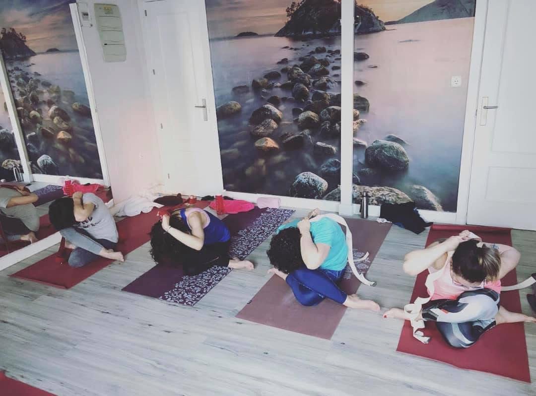 Yoga en Raquel González-RYP Studio