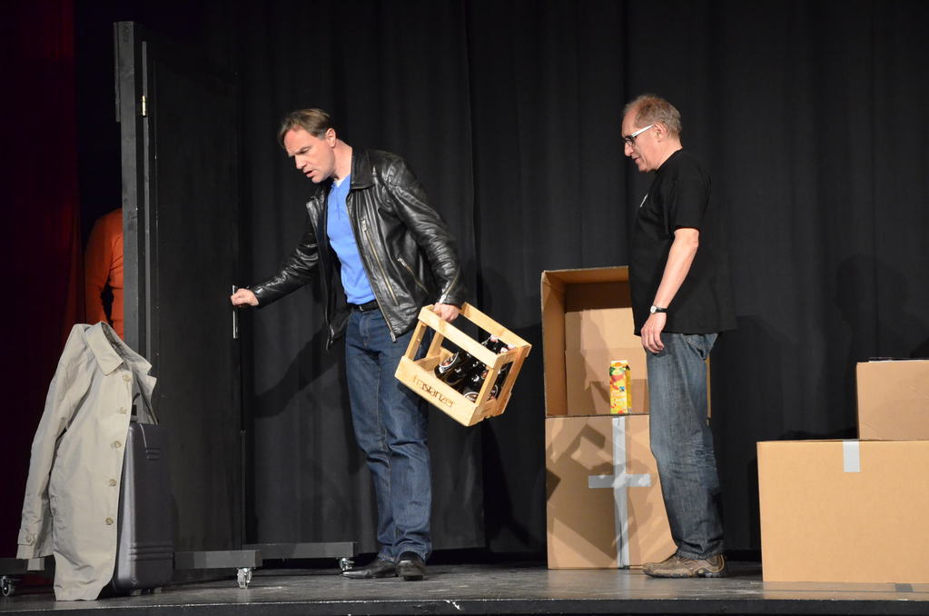 und reschisser hilft beim einzug ...