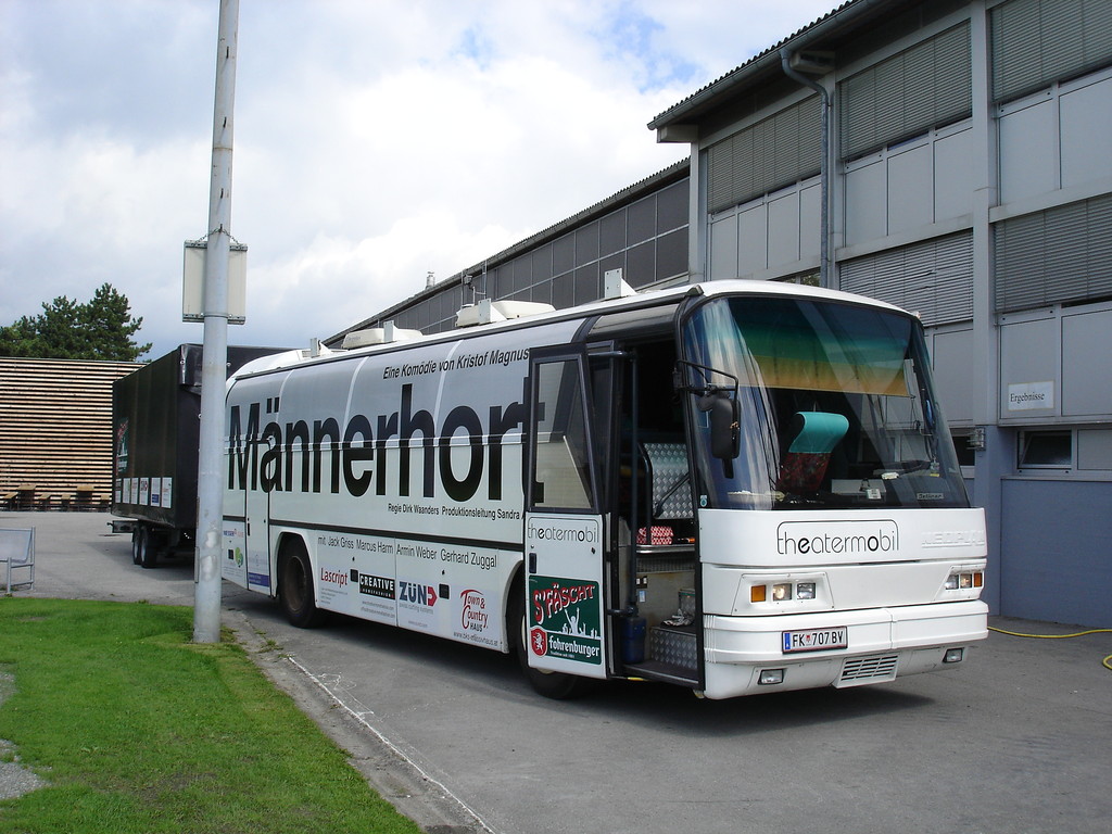 Theatermobil bricht auf zur letzten Vorstellung