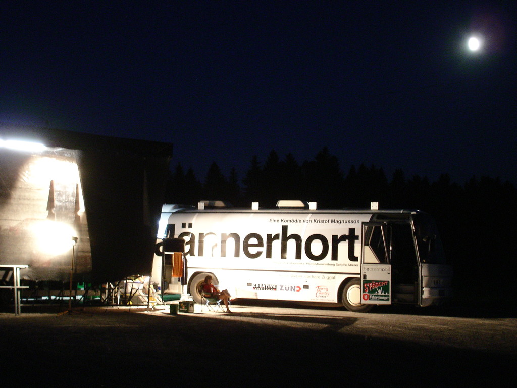 Vollmond überm Theatermobil in Sulzberg, traumhaft!!!!