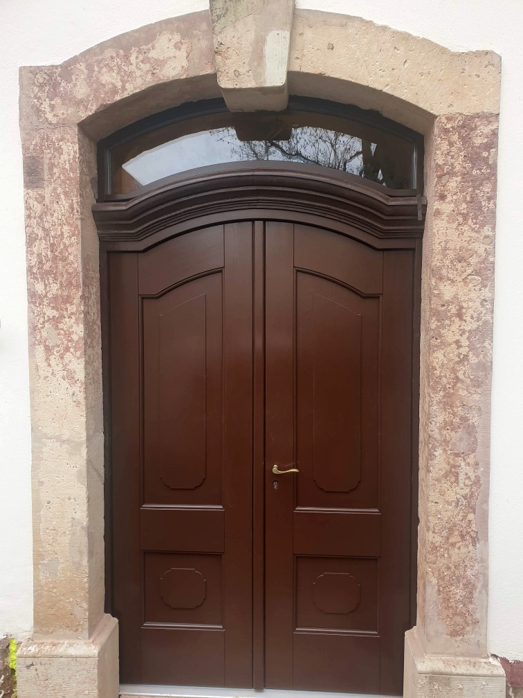 Haustür nach historischem Vorbild