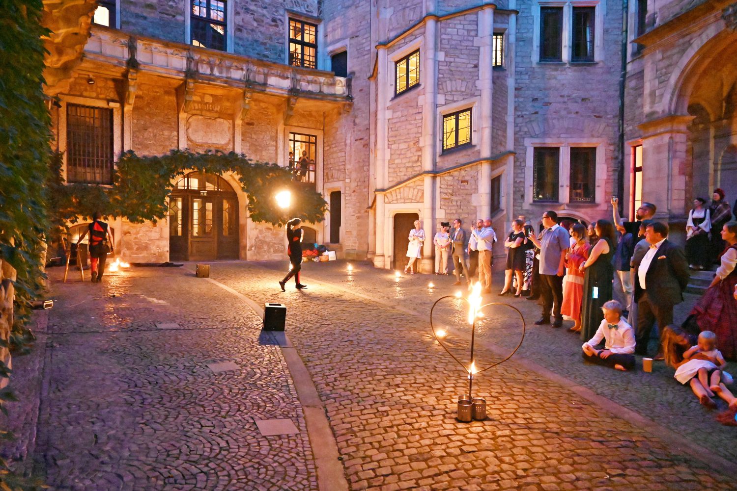 Feuershow auf Schloß Bückeburg