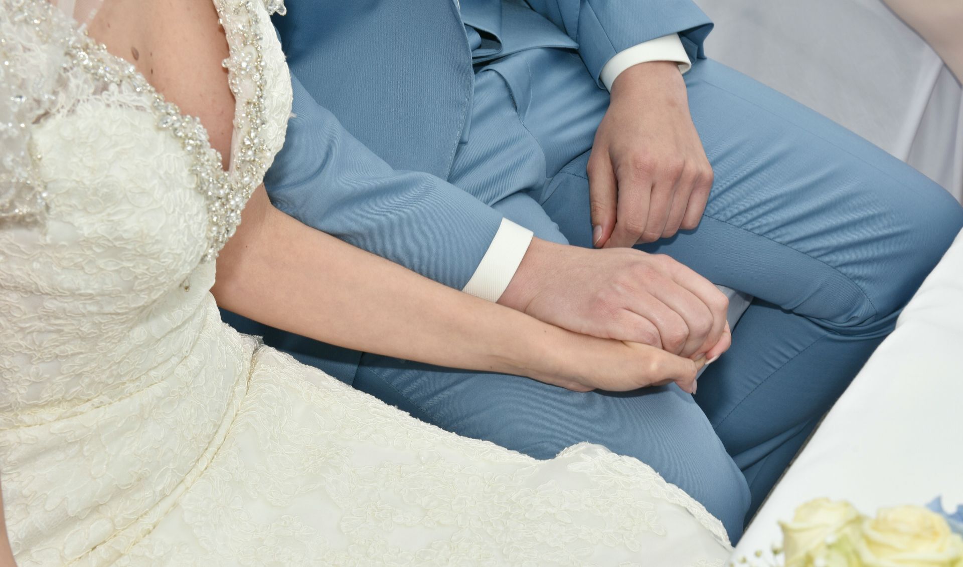Hochzeit in hellblau