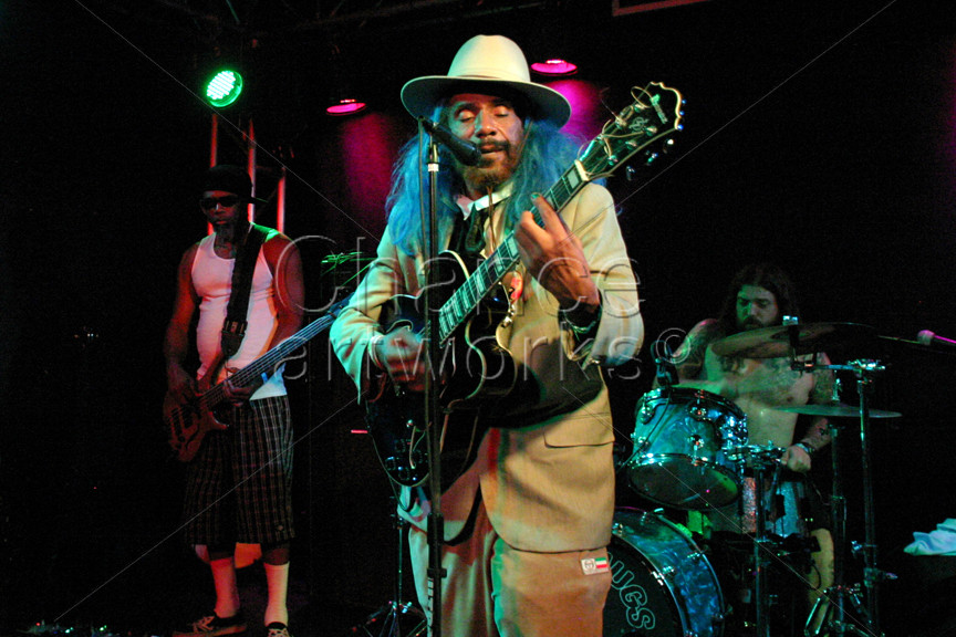 HR of Bad Brains performance.