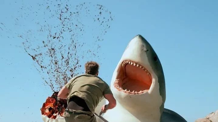L'Attaque Du Requin À 6 Têtes (2018)
