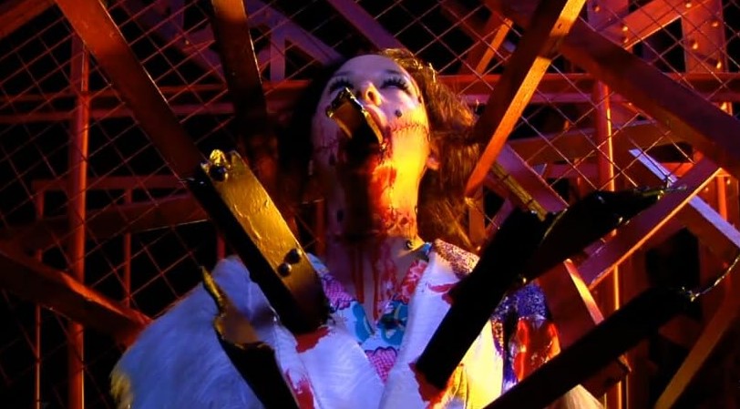 Vampire Girl Vs Frankenstein Girl (2009)