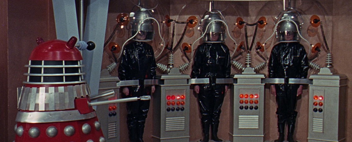 Les Daleks Envahissent la Terre (1966)